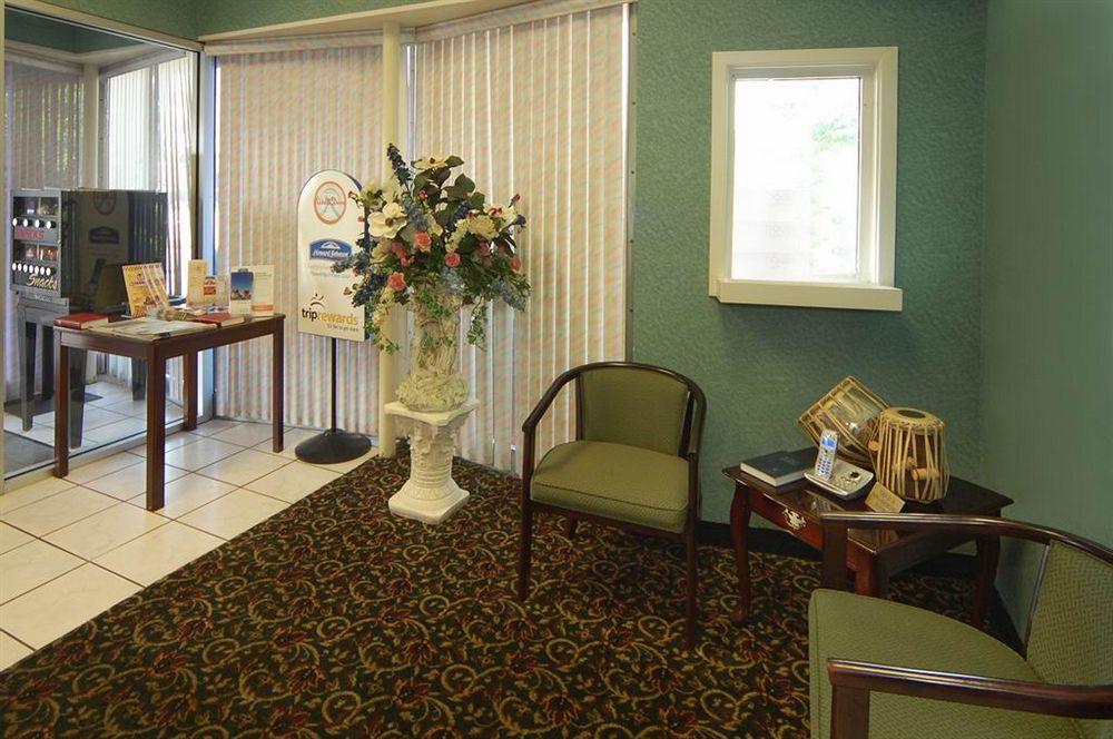 Sunrise Inn Рим Екстериор снимка