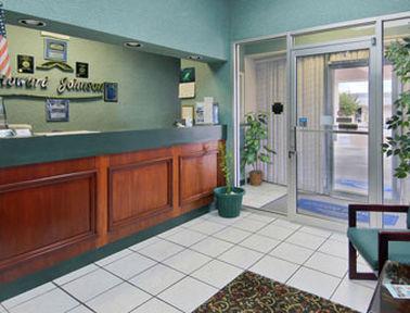 Sunrise Inn Рим Интериор снимка