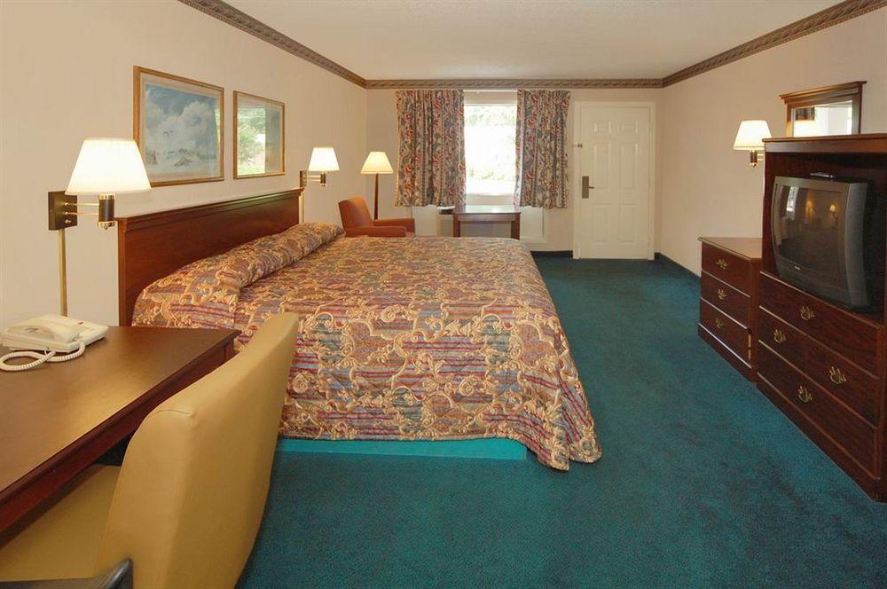 Sunrise Inn Рим Екстериор снимка