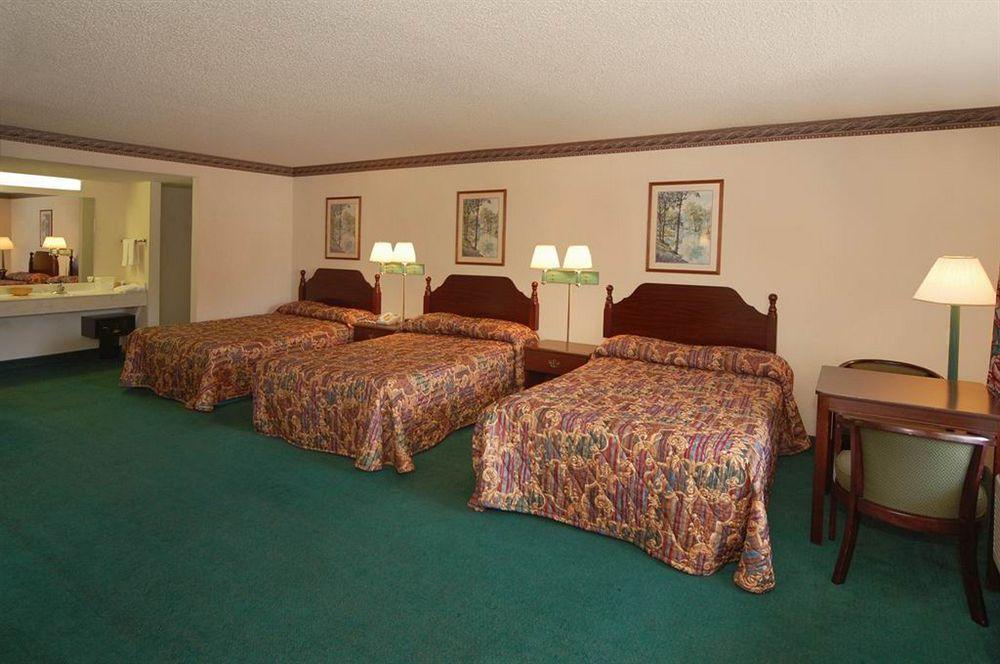 Sunrise Inn Рим Екстериор снимка